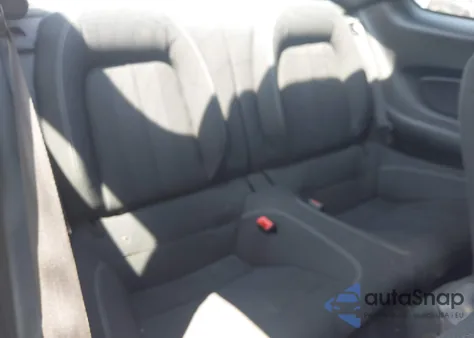 2020 Ford Mustang Ecoboost Fastback z USA, uszkodzony, nr VIN 1FA6P8TH9L5126506